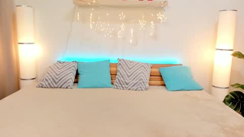 Sati online show from October 5, 7:35 am