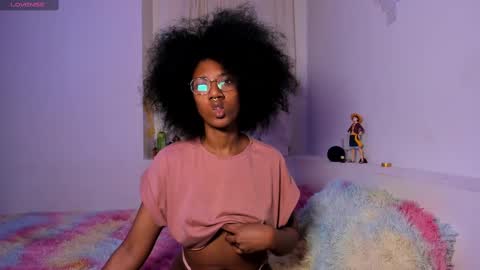 saturno_vibes online show from March 11, 3:34 pm