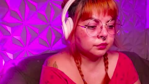 Gina George online show from September 11, 1:28 am