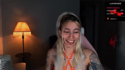 I AM JENN  online show from January 16, 3:56 am