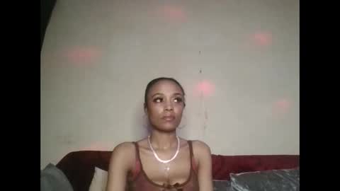 Shaniiice online show from March 25, 3:45 am