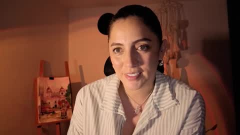 Venus online show from December 2, 5:37 pm