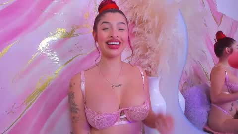 scarleett jones online show from January 14, 10:15 pm