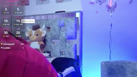 scarlet online show from March 12, 11:51 pm