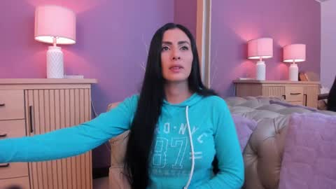 Scarlet Edwars online show from March 7, 12:12 pm