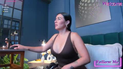 Scarlet Edwars online show from December 19, 11:19 pm