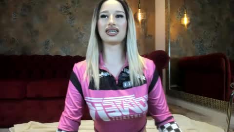 Amira online show from June 3, 5:41 am