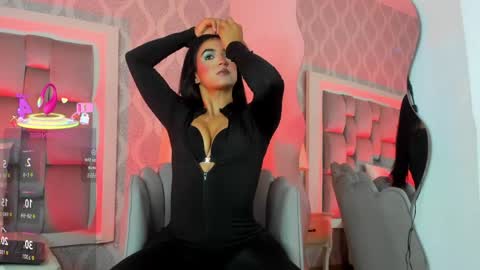              online show from May 8, 8:43 pm
