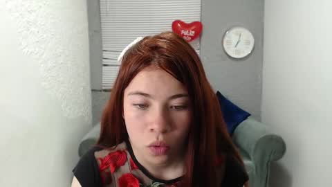 scarlethsexy69 online show from October 2, 12:54 pm