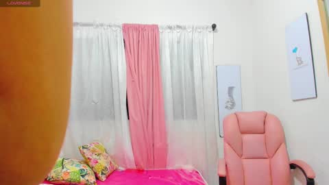 Scarletliz online show from February 17, 11:55 am