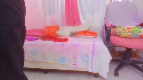 Scarletliz online show from December 4, 1:20 pm