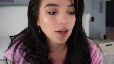 juli online show from October 2, 6:46 pm