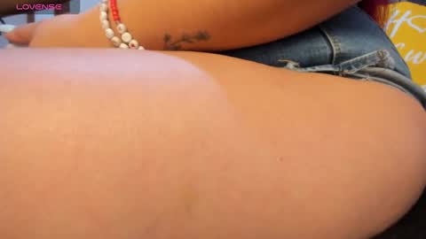 Scarlett Anaiz online show from February 18, 1:38 am