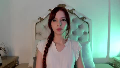 scarlett smith 3 online show from April 2, 2:31 am