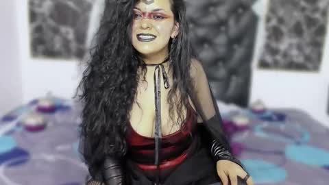 Scarlett online show from October 31, 5:28 pm