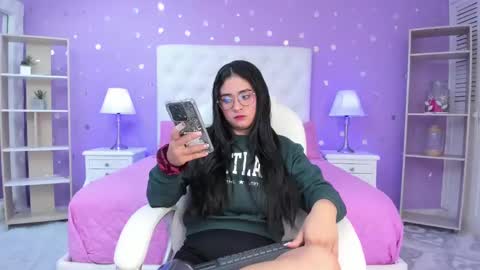 Scarlette  online show from November 6, 3:23 am