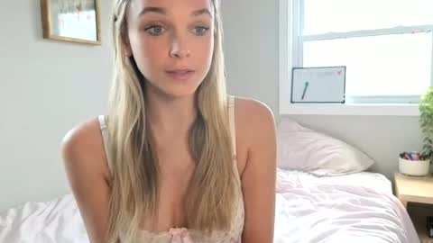 Scarlett online show from July 17, 7:39 pm