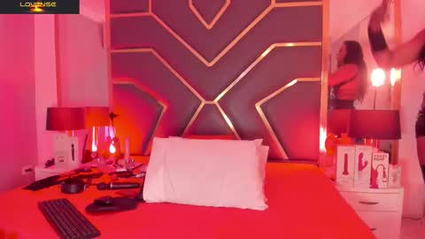 Scarlett Hot online show from September 12, 12:23 pm