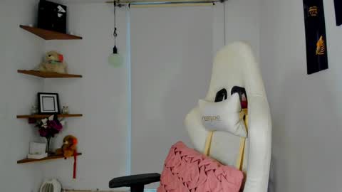 Scarlett online show from December 2, 10:43 pm