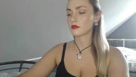 ScarlettxBlonde online show from June 19, 2:31 pm