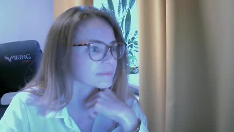 SEA Dream online show from September 23, 3:15 am