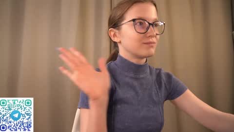 Brenda online show from January 19, 2:04 am