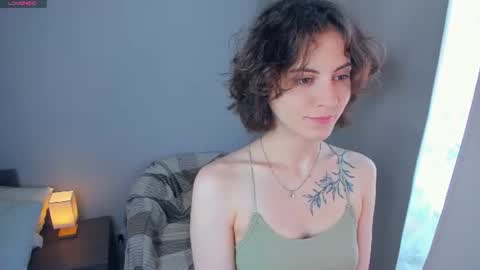 Mia online show from July 16, 10:09 am