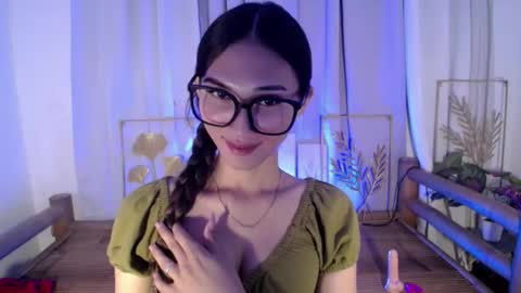 your miss universe kim online show from May 4, 4:27 am