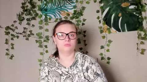 seductive_she_wolf online show from October 27, 5:30 pm