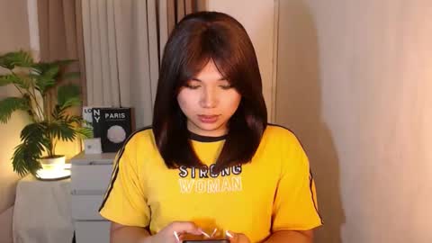 Deluxe online show from January 31, 9:13 pm