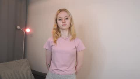 See Its honey bunny  im Lana online show from June 2, 5:36 pm