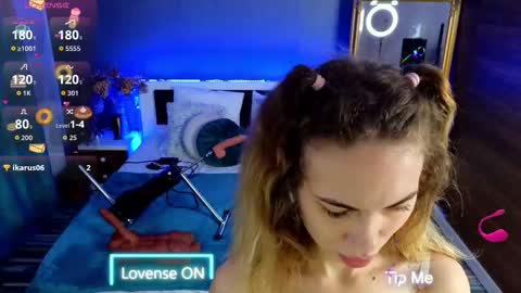 Selena Banks online show from November 25, 5:09 am