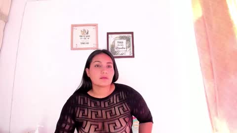 Karen online show from November 15, 5:14 pm