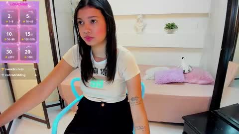 selenafox66   online show from November 8, 4:12 pm