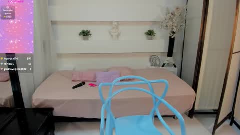 selenafox66   online show from November 1, 2:43 pm