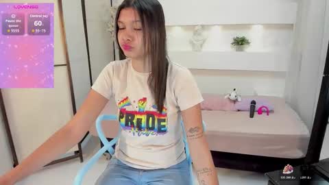 selenafox66   online show from November 10, 4:07 am