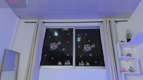 selenafox online show from November 15, 2:12 am