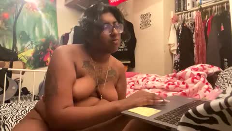 selenaprincess2 online show from October 18, 4:48 am