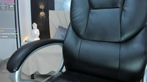 selene_diior online show from July 28, 2:13 pm