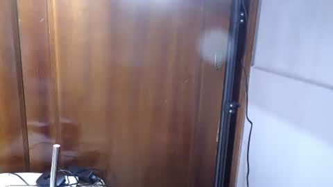 selene online show from June 11, 11:40 am