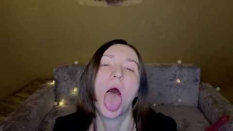 selestiasonata online show from March 10, 3:21 am