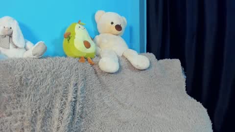 Mindy online show from December 28, 12:35 pm