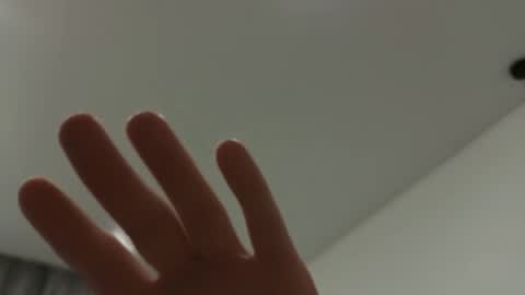 Ella online show from March 23, 2:34 pm