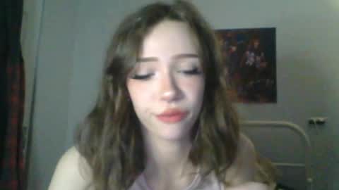 goddess esme  online show from February 16, 1:49 am