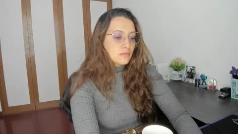 Samantha -  online show from September 23, 6:06 pm