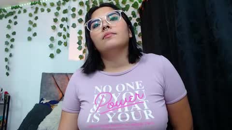 Camille and sophie online show from January 21, 1:08 am