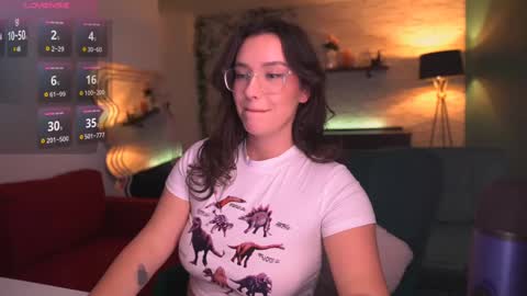 Jasmine online show from February 20, 7:19 pm