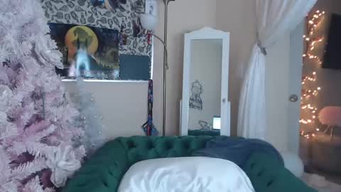 V online show from January 15, 10:13 pm