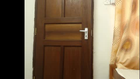 Anne online show from March 21, 8:19 am