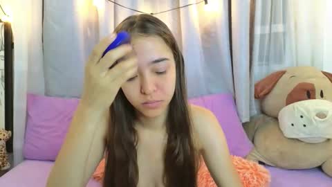 serafina_ online show from November 5, 12:21 pm